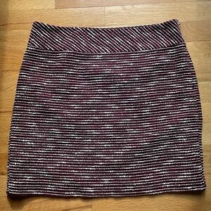 4 for $20 special 
Ann Taylor Loft Red/Black/Off White Fully Lined Skirt